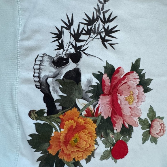 Women’s Sweatshirt in light green with skull and flowers  saying blessed size sm - Picture 5 of 8